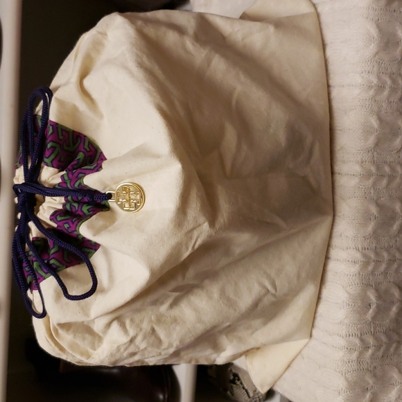 Tory Burch Kira Quilted Small Satchel - Picture 12 of 12